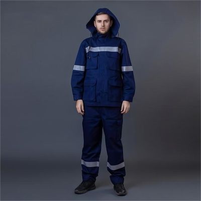 Купить водоустойчивые Coveralls безопасности форм работы безопасности сопротивления носки 115gsm для работников Производство в сети